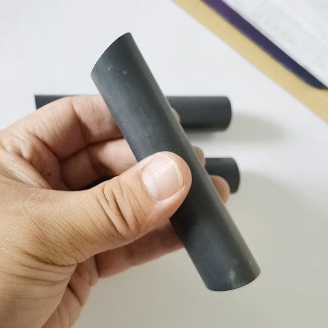 加工實(shí)例：氮化硼切割效果光潔度堪比磨床[環(huán)形線切形機(jī)切樣]