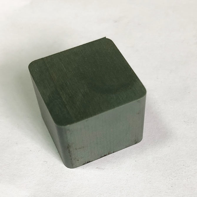 加工實(shí)例：陶瓷方形切割記錄/C型金剛石線切形機(jī)
