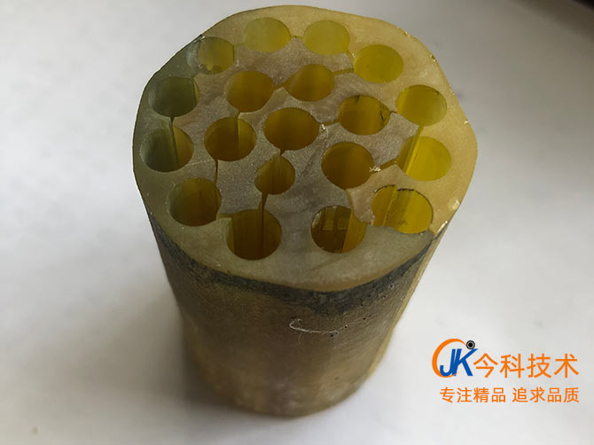 藍寶石晶體圓形切割記錄
