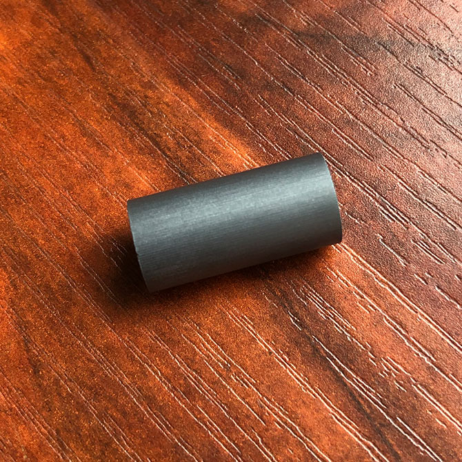 加工實(shí)例/單晶硅切割圓柱形記錄/直徑114 mm，厚度2mm