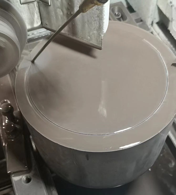 加工實例/單晶硅掏心切割