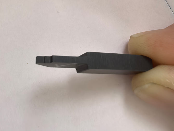 碳化硅切直角切樣，碳化硅切割機(jī)，碳化硅切割設(shè)備，碳化硅加工設(shè)備，今科技術(shù)