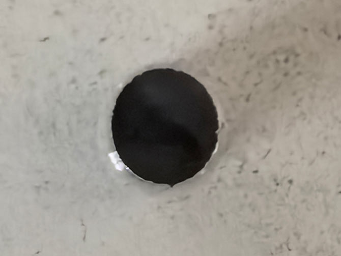 單拋硅片切樣，單拋硅片切割設(shè)備，單拋硅片切割機(jī)，金剛石線切割機(jī)，半導(dǎo)體材料切樣，今科技術(shù)